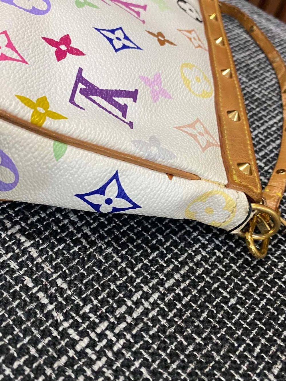 Louis Vuitton x Murakami Multicolor Pochette - Picture 4 of 16